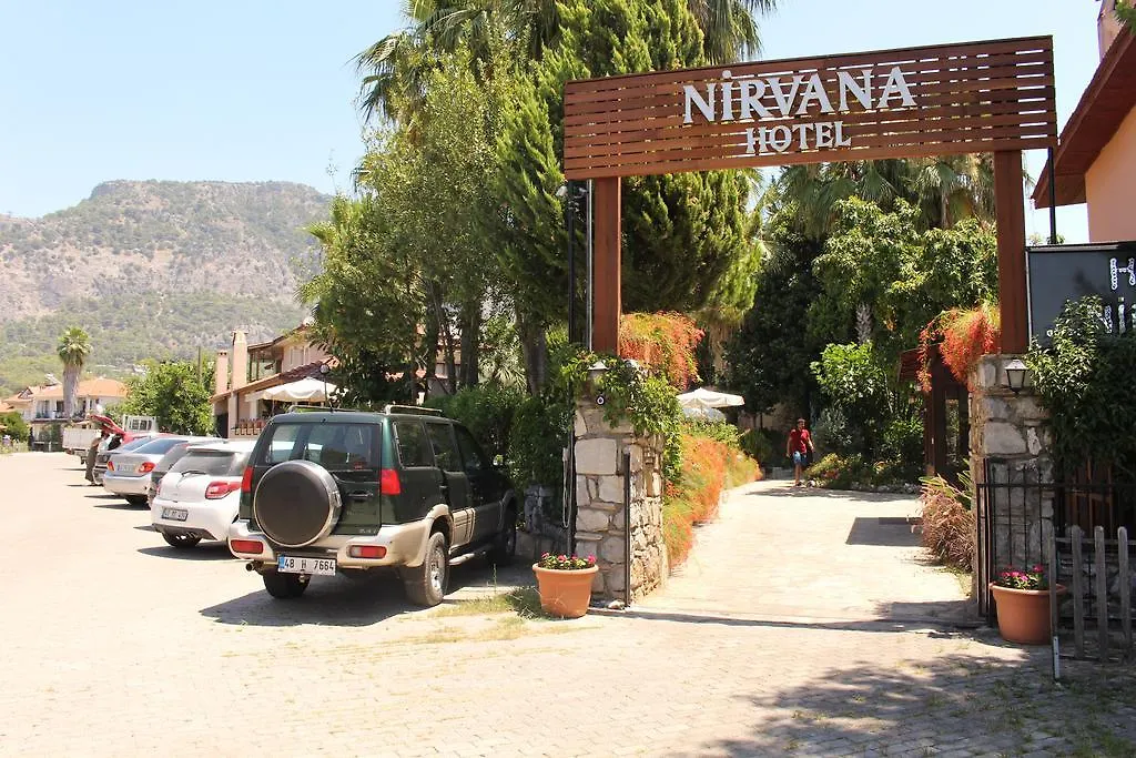 גוג'ק Nirvana Hotel